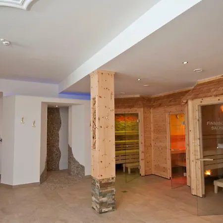 - Restaurant Platzwirt 3*