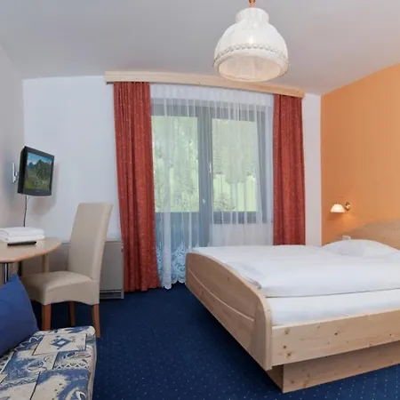 - Restaurant Platzwirt 3*