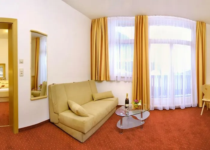 - Restaurant Platzwirt Hotel Rauris