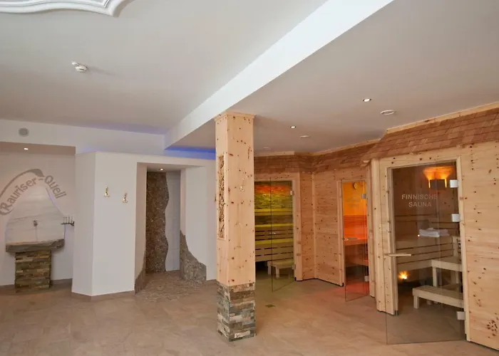 - Restaurant Platzwirt 3*